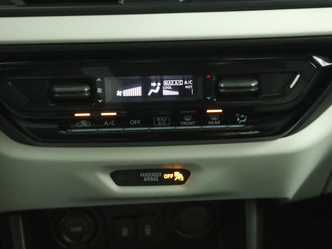 Suzuki Swift - 1.2 Select Smart Hybrid