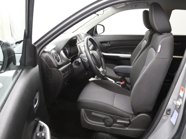 Suzuki Vitara - 1.6 Business Edition Automaat