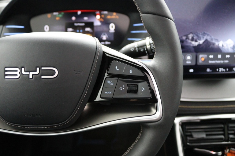 BYD TANG - Flagship 108.8 kWh 17