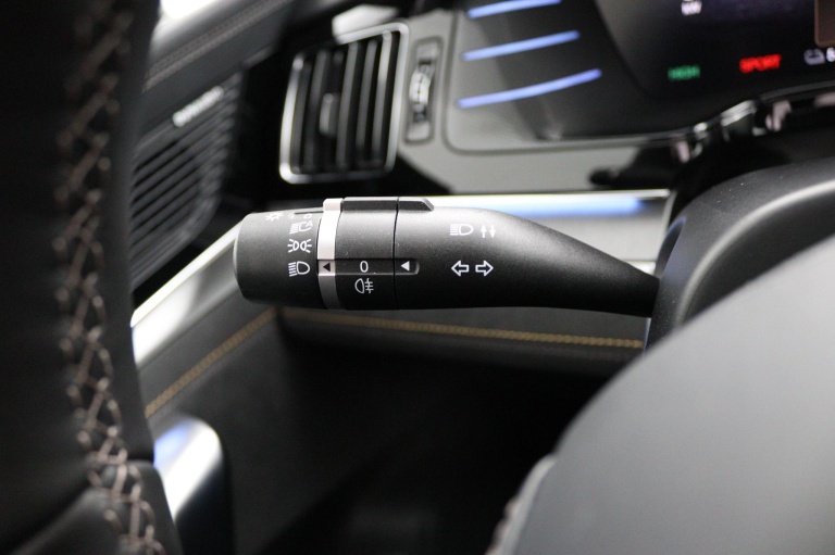 BYD TANG - Flagship 108.8 kWh 29