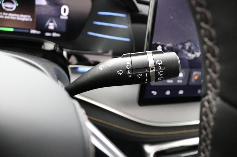 BYD TANG - Flagship 108.8 kWh 30