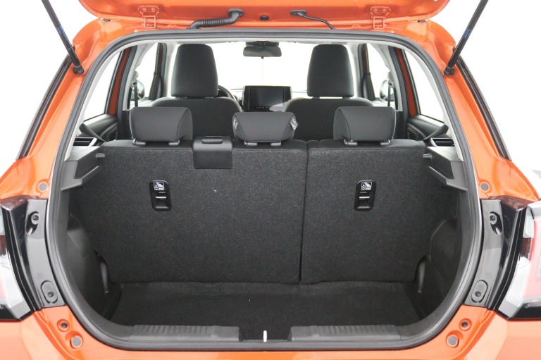 Suzuki Swift - 1.2 Comfort Smart Hybrid 26