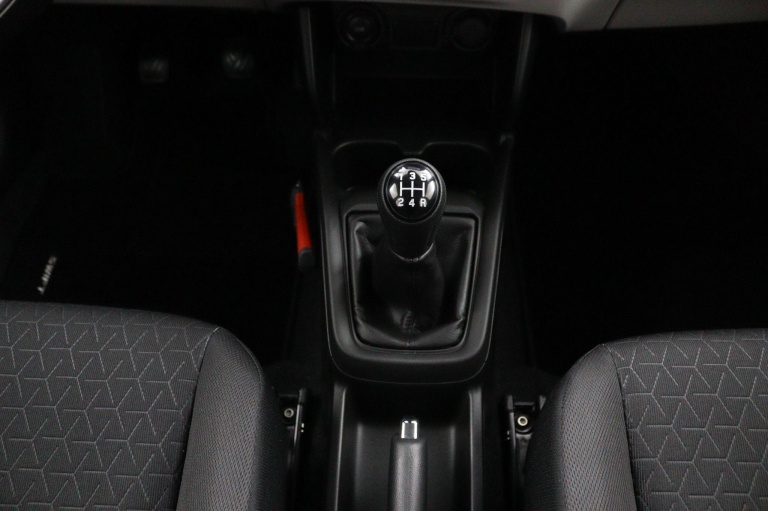 Suzuki Swift - 1.2 Comfort Smart Hybrid 28