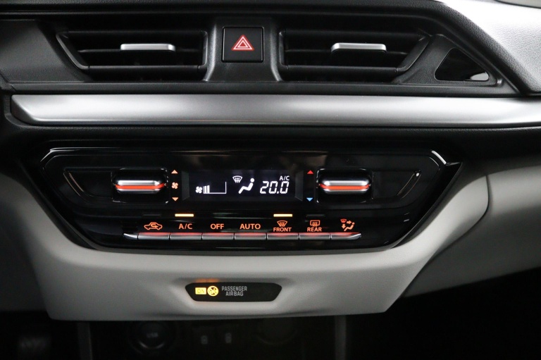 Suzuki Swift - 1.2 Style Smart Hybrid 17