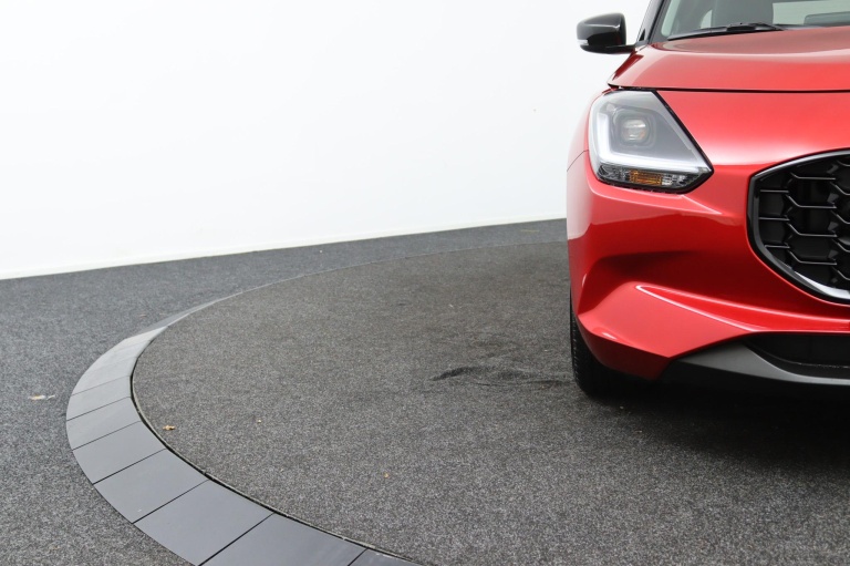 Suzuki Swift - 1.2 Style Smart Hybrid 32