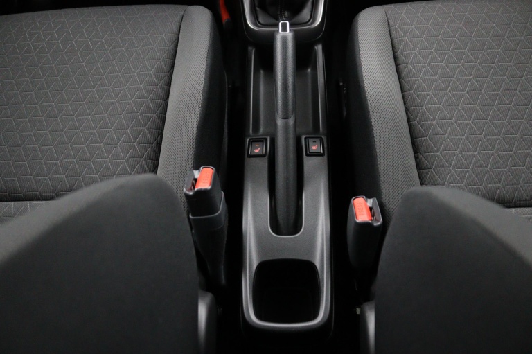 Suzuki Swift - 1.2 Style Smart Hybrid 36