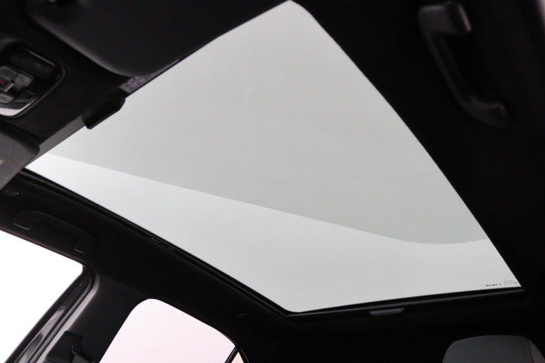 Toyota Yaris Cross - 1.5 Hybrid 130 GR Sport 13