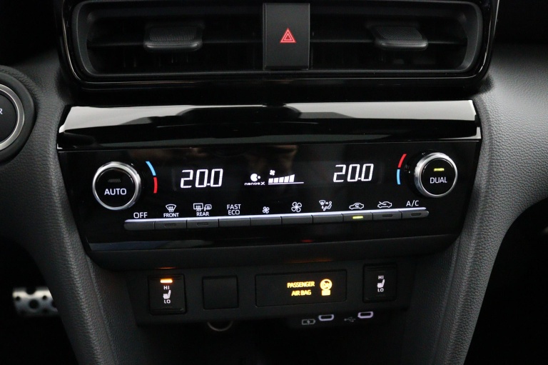 Toyota Yaris Cross - 1.5 Hybrid 130 GR Sport 18