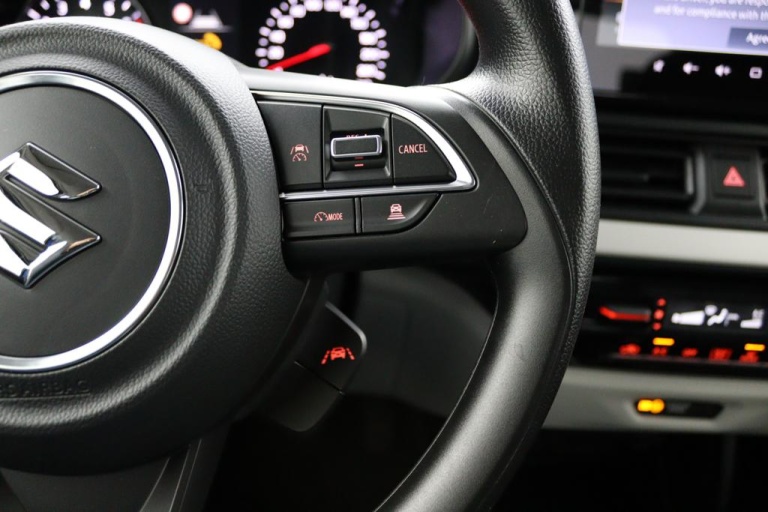 Suzuki Swift - 1.2 Comfort Smart Hybrid 20