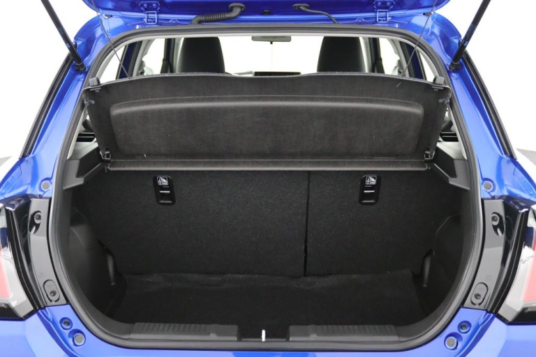 Suzuki Swift - 1.2 Comfort Smart Hybrid 26