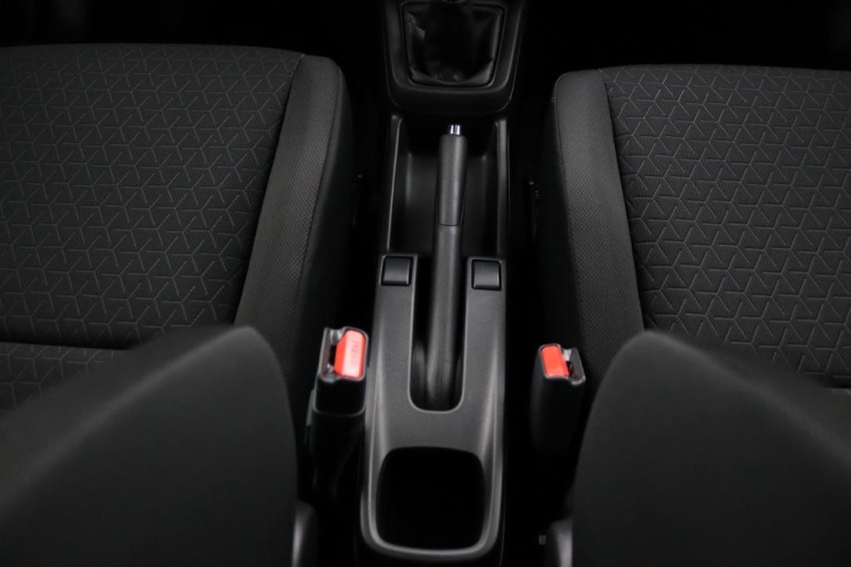 Suzuki Swift - 1.2 Comfort Smart Hybrid 38