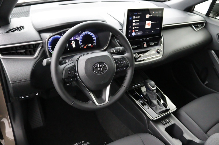 Toyota Corolla Cross - Hybrid 180 Dynamic 13