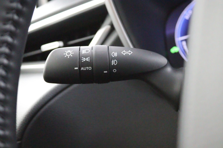 Toyota Corolla Cross - Hybrid 180 Dynamic 20