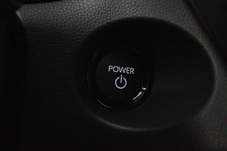 Toyota Corolla Cross - Hybrid 180 Dynamic 44