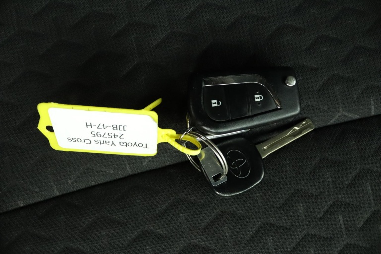 Toyota Yaris Cross - 1.5 Hybrid Comfort 11