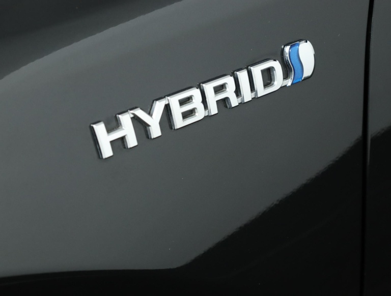 Toyota RAV4 - 2.5 Hybrid AWD Style 40
