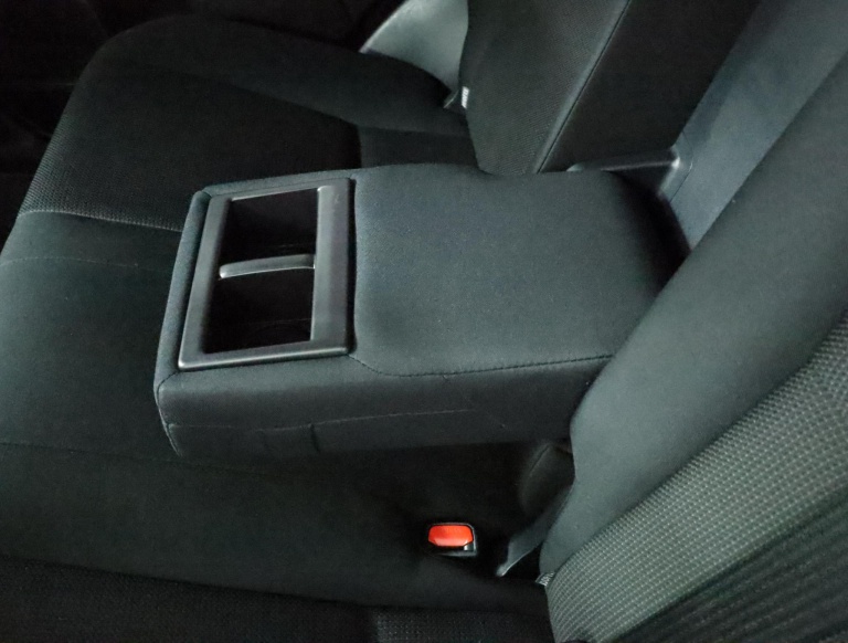 Toyota RAV4 - 2.5 Hybrid AWD Style 41