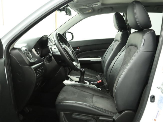 Suzuki Vitara - 1.6 High Executive
