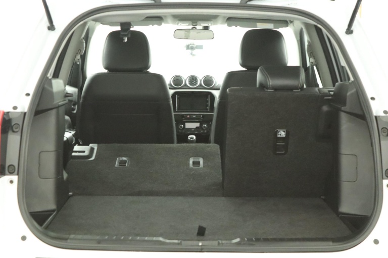 Suzuki Vitara - 1.6 High Executive 25