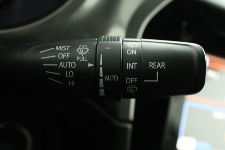 Suzuki Vitara - 1.6 High Executive 32