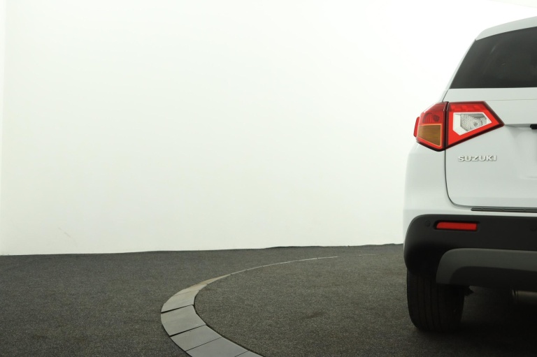 Suzuki Vitara - 1.6 High Executive 40
