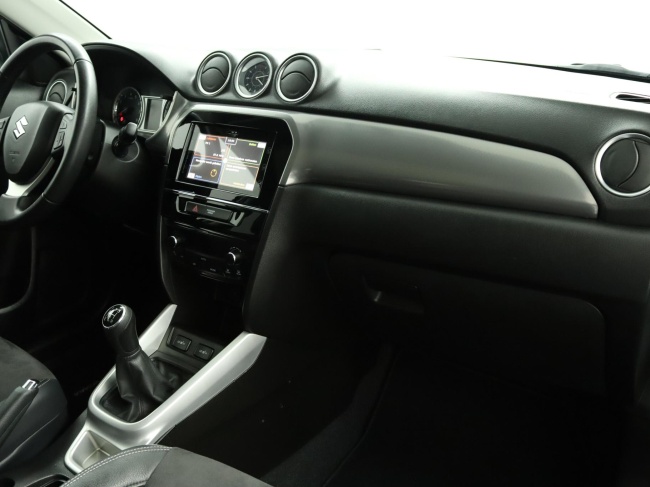 Suzuki Vitara - 1.6 High Executive