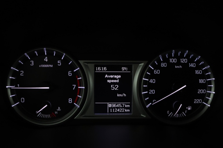 Suzuki Vitara - 1.6 High Executive 49