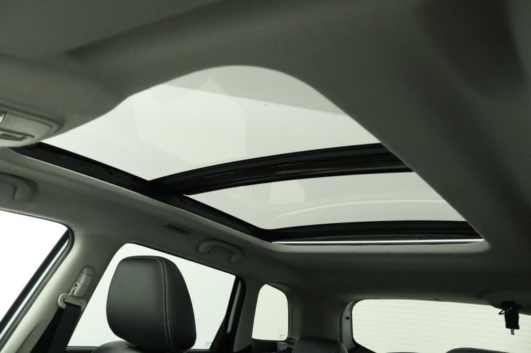 Suzuki Vitara - 1.6 High Executive 54