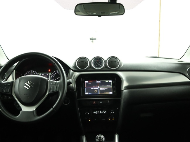 Suzuki Vitara - 1.6 High Executive