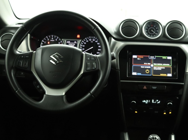 Suzuki Vitara - 1.6 High Executive