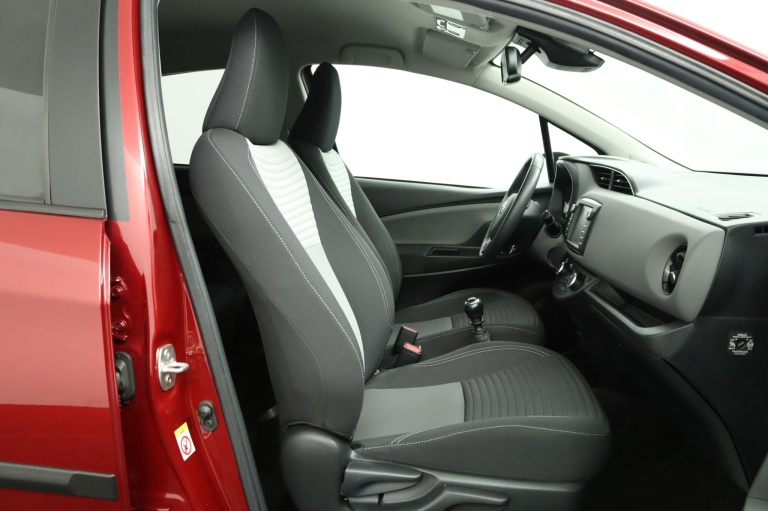 Toyota Yaris - 1.5 VVT-i Dynamic 22