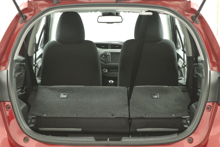 Toyota Yaris - 1.5 VVT-i Dynamic 26