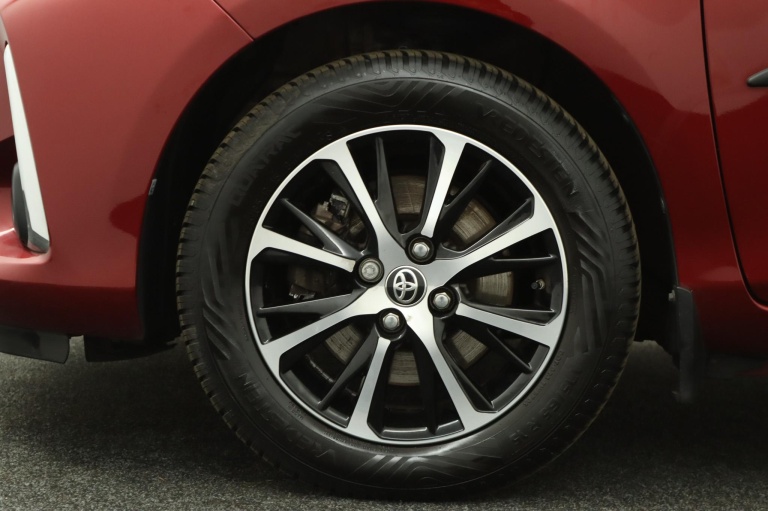 Toyota Yaris - 1.5 VVT-i Dynamic 38