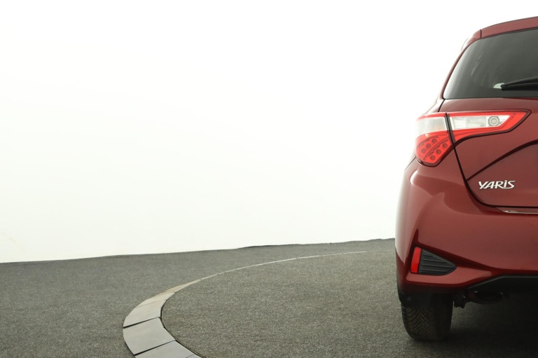 Toyota Yaris - 1.5 VVT-i Dynamic 40