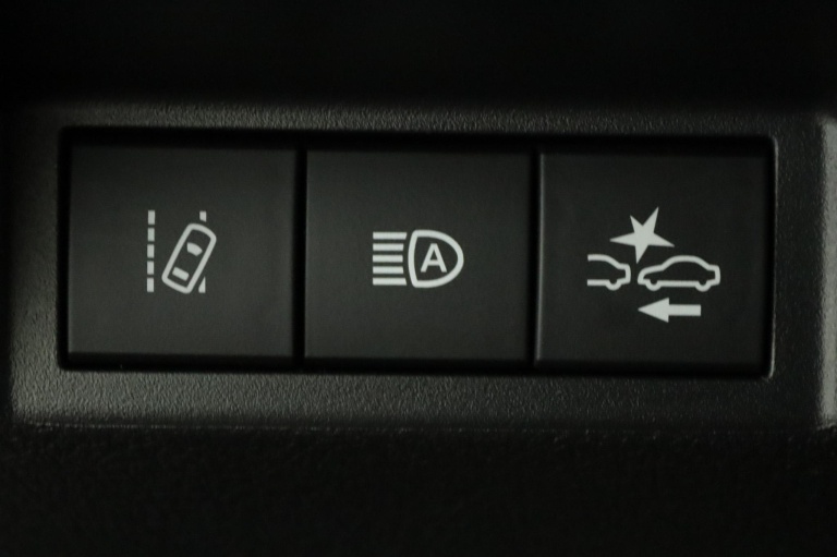 Toyota Yaris - 1.5 VVT-i Dynamic 43