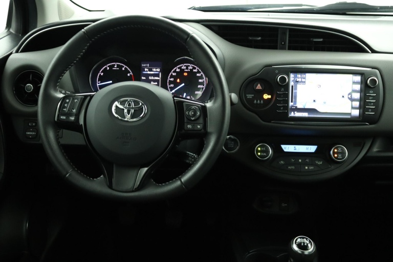 Toyota Yaris - 1.5 VVT-i Dynamic 66