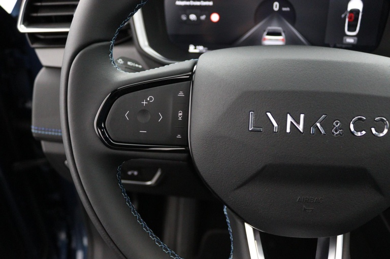 Lynk & Co 01 - 1.5 15