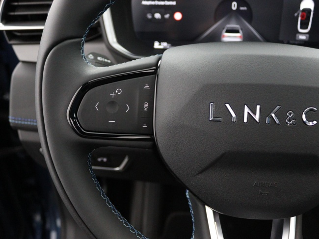 Lynk & Co 01 - 1.5