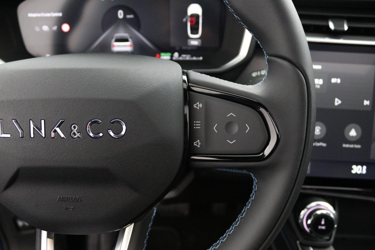 Lynk & Co 01 - 1.5 16