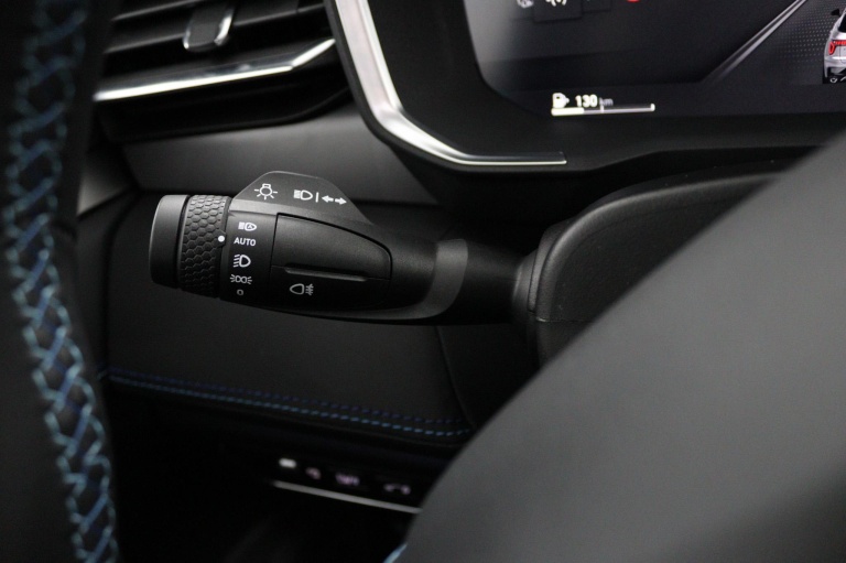 Lynk & Co 01 - 1.5 28