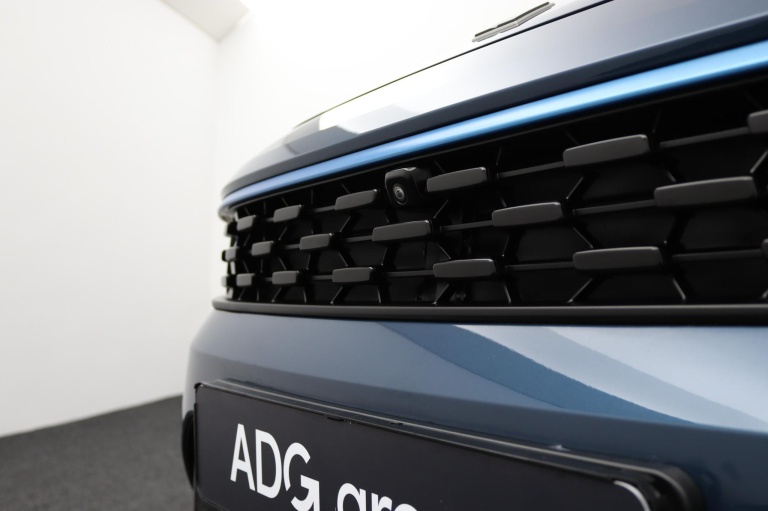 Lynk & Co 01 - 1.5 37