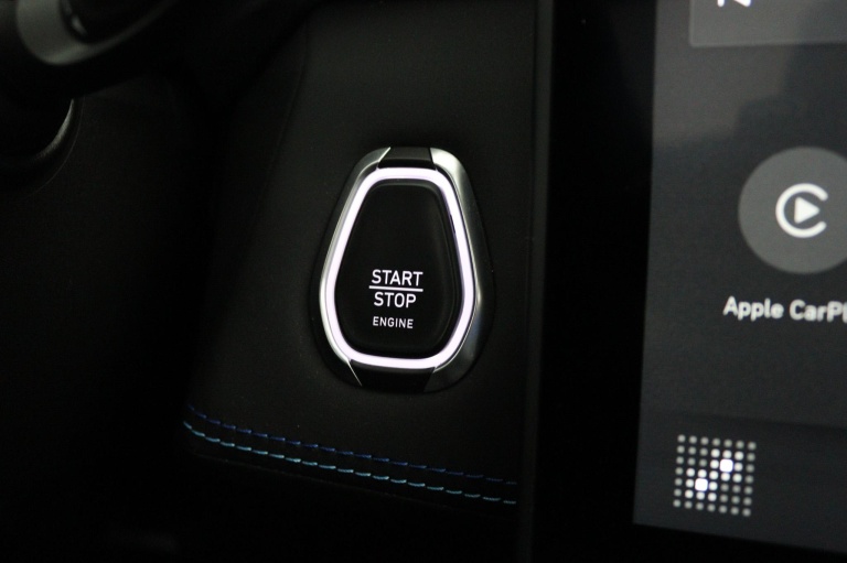 Lynk & Co 01 - 1.5 44