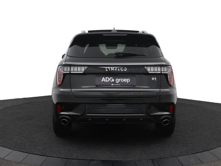 Lynk & Co 01 - 1.5 46