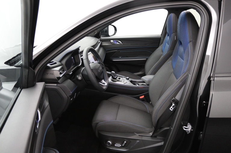 Lynk & Co 01 - 1.5 13