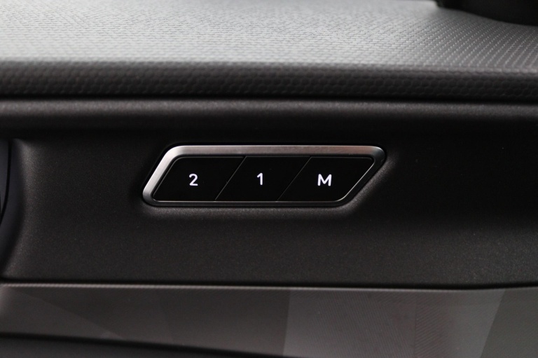 Lynk & Co 01 - 1.5 47