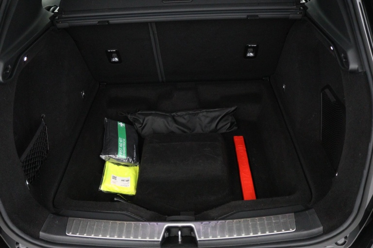 Lynk & Co 01 - 1.5 30