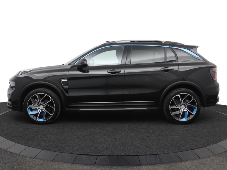 Lynk & Co 01 - 1.5 3