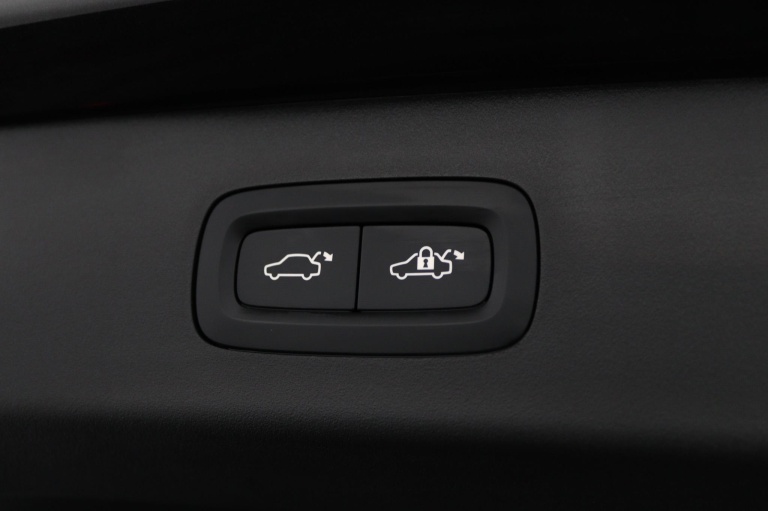 Lynk & Co 01 - 1.5 54