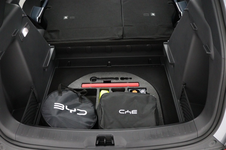 BYD ATTO 3 - Comfort 60 kWh 28