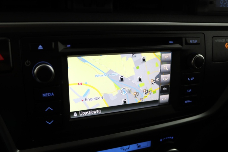 Toyota Auris Touring Sports - 1.8 Hybrid 27